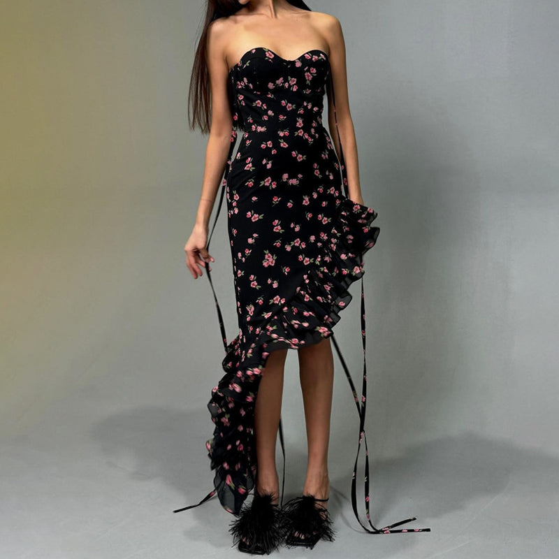 Vestido Largo Floral con Volantes y Abertura – Negro y Rosa
