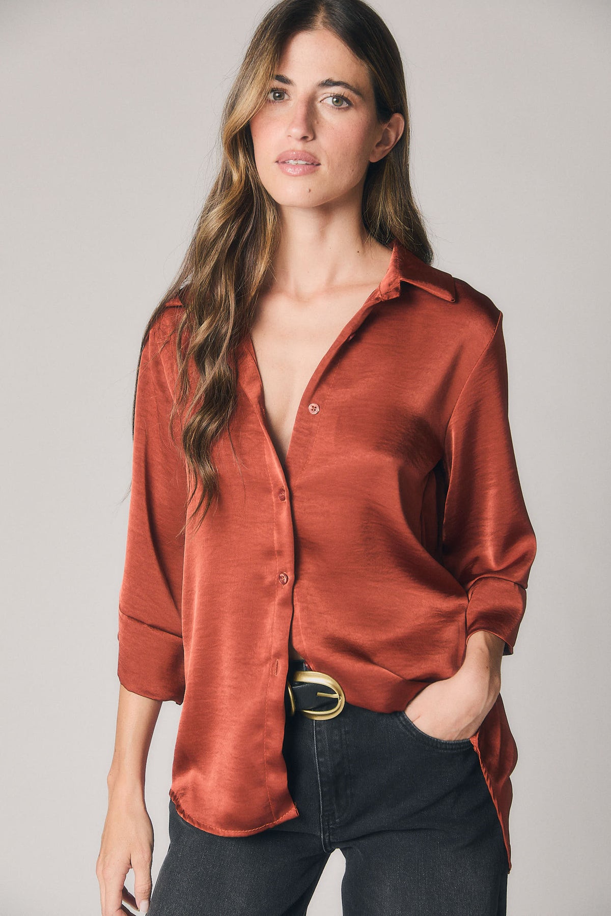 Blusa Satinada con Manga Tres Cuartos para Mujer – Teja