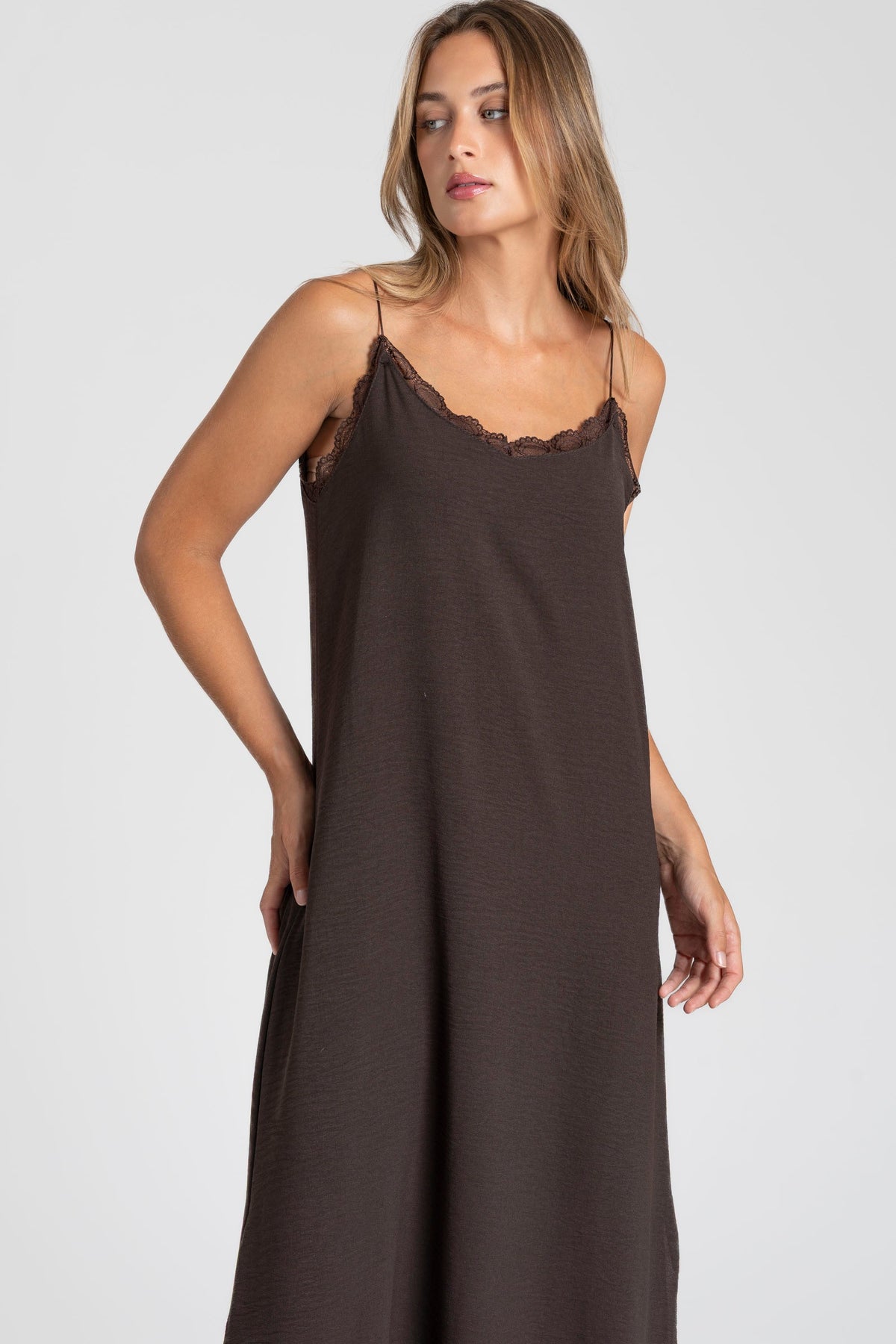 Vestido Lencero de Gasa para Mujer – Marrón