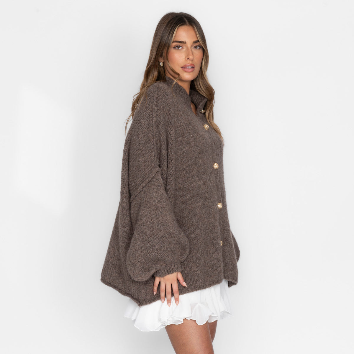 Cárdigan Oversize de Punto Grueso para Mujer – Botones Dorados