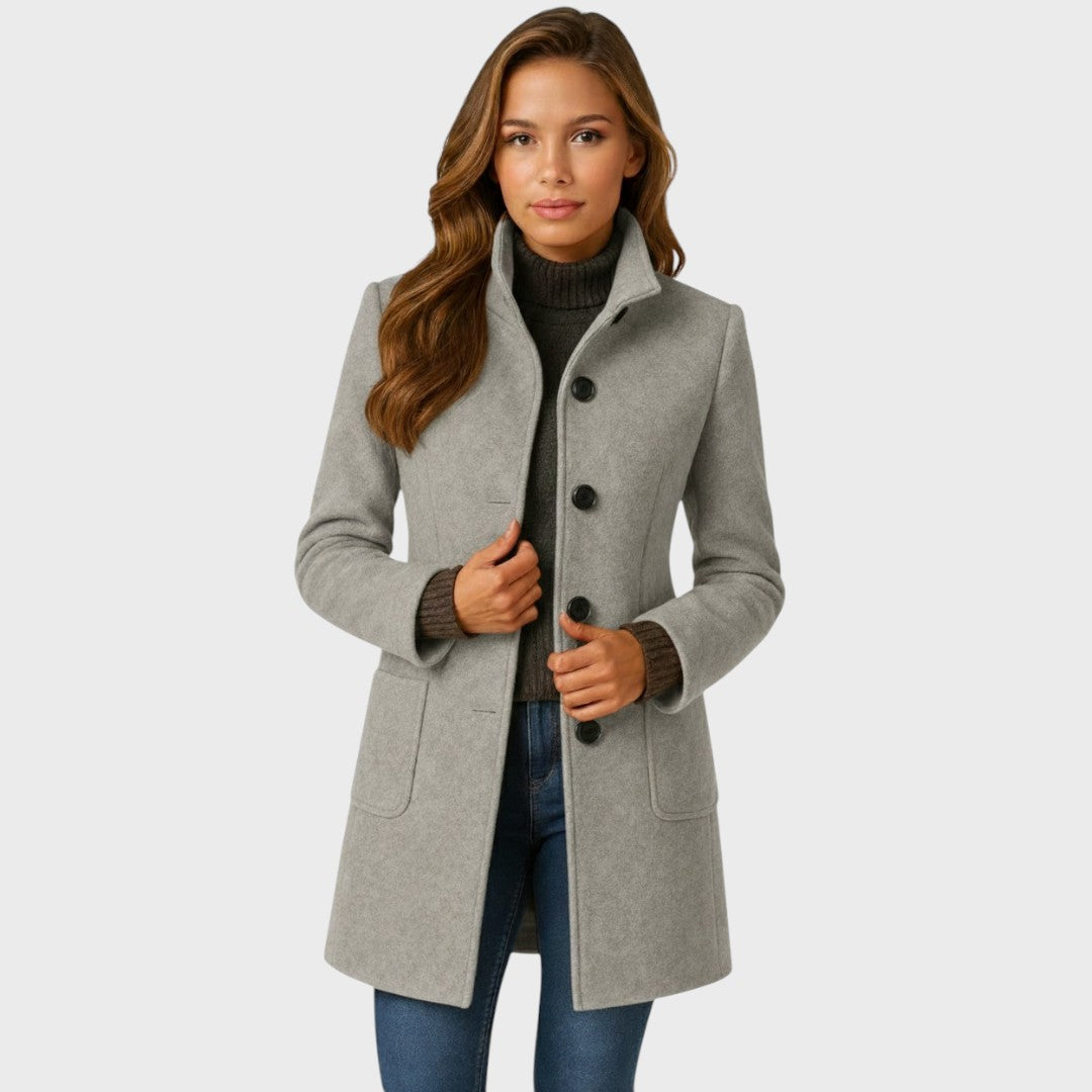 Abrigo Elegante con Cuello Alto para Mujer – Corte Estructurado