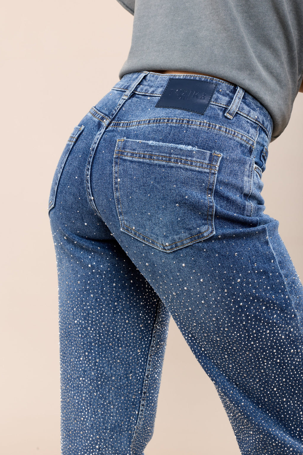 Vaqueros Boyfriend con Detalles de Strass para Mujer
