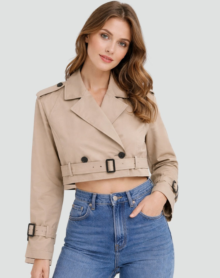 Trench Corto para Mujer – Cinturón y Doble Botonadura