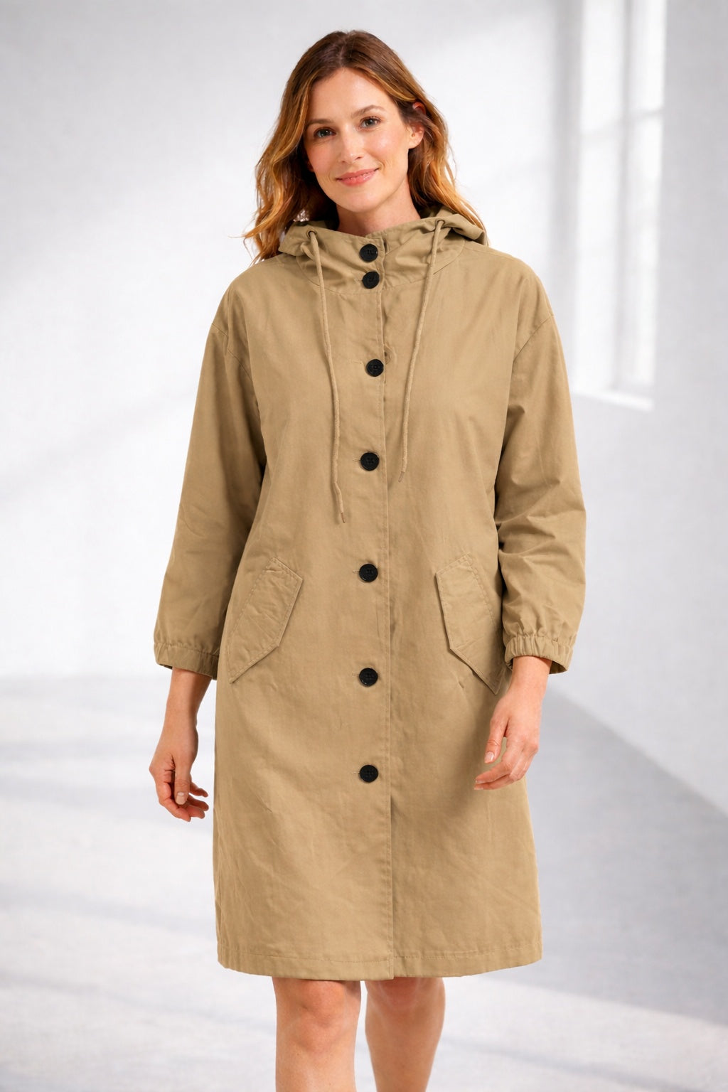 Chaqueta Larga con Capucha para Mujer – Manga 3/4