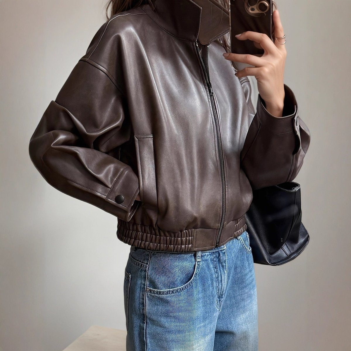 Chaqueta Motera de Piel Sintética para Mujer – Cintura Elástica