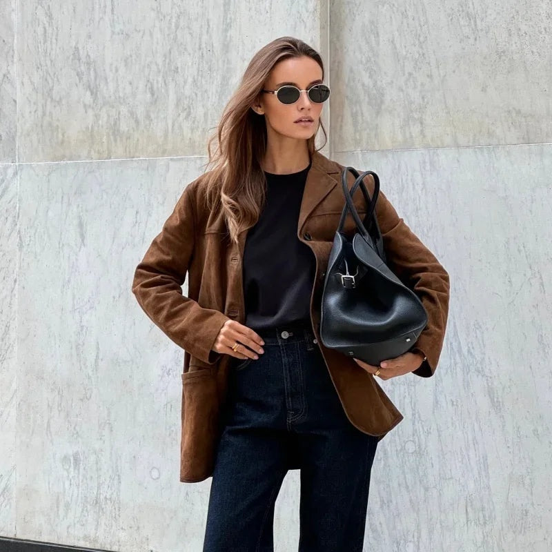 Chaqueta de Ante para Mujer – Corte Recto y Solapa