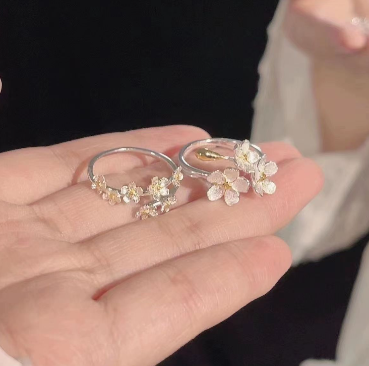Anillo Ajustable de Flores para Mujer – Dos Diseños