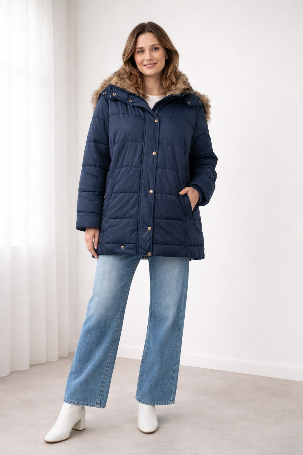 Chaquetón Acolchado para Mujer – Capucha con Pelo Sintético