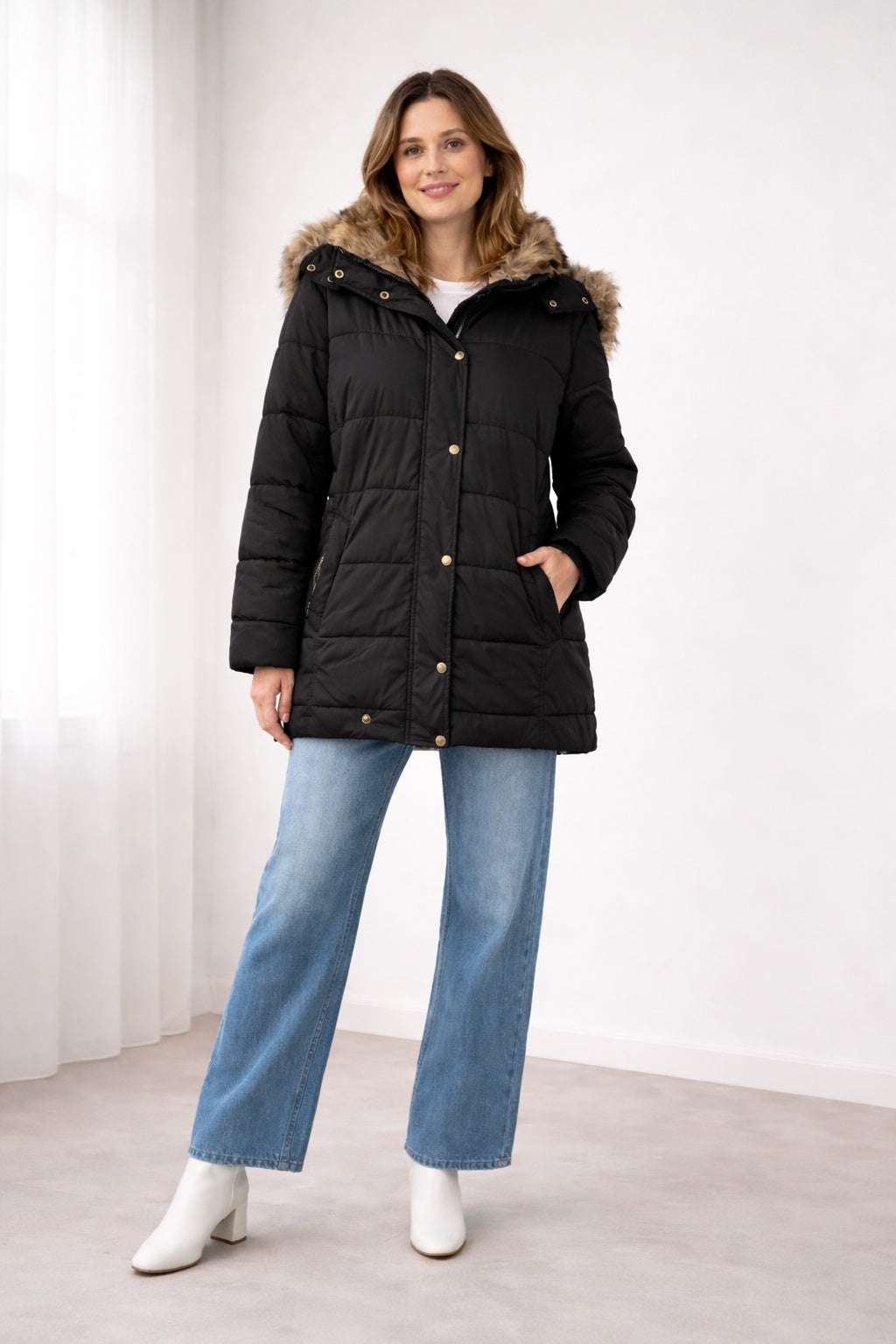 Chaquetón Acolchado para Mujer – Capucha con Pelo Sintético