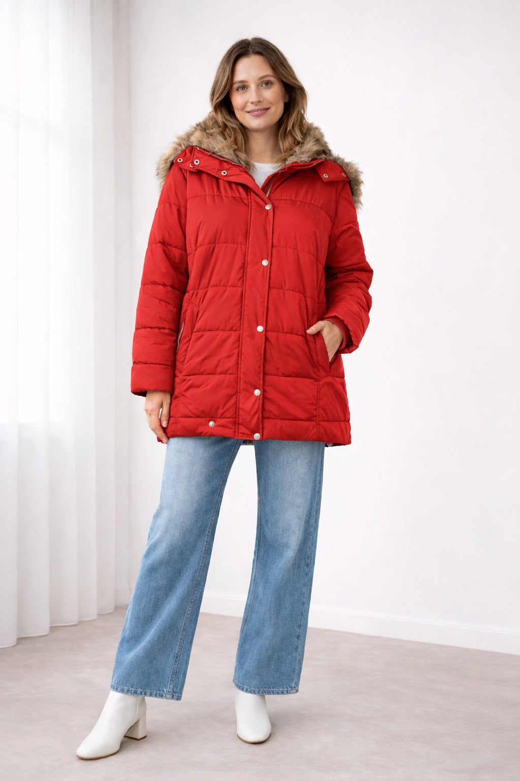 Chaquetón Acolchado para Mujer – Capucha con Pelo Sintético