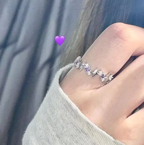 Anillo Fino Ajustable para Mujer – Diseño de Corazón o Estrella