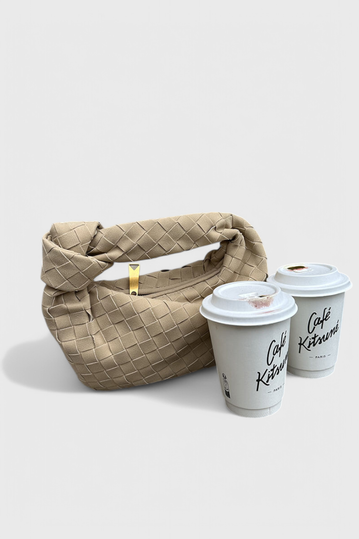 Bolso Mini de Ante Tejido para Mujer – Detalle de Nudo