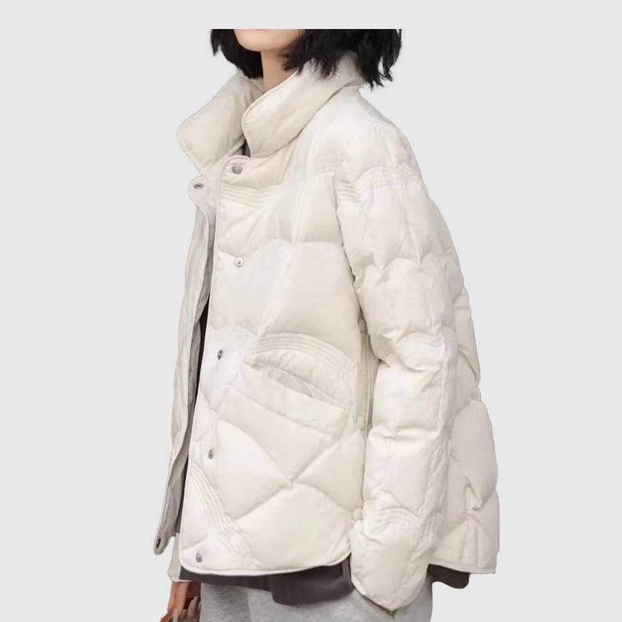 Chaqueta de Plumas Corta para Mujer – Cuello Alto con Botones