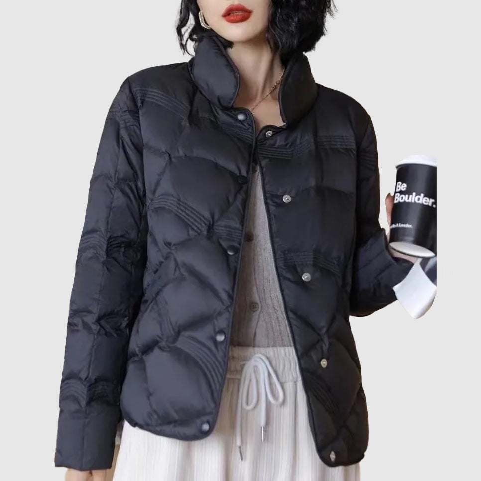 Chaqueta de Plumas Corta para Mujer – Cuello Alto con Botones