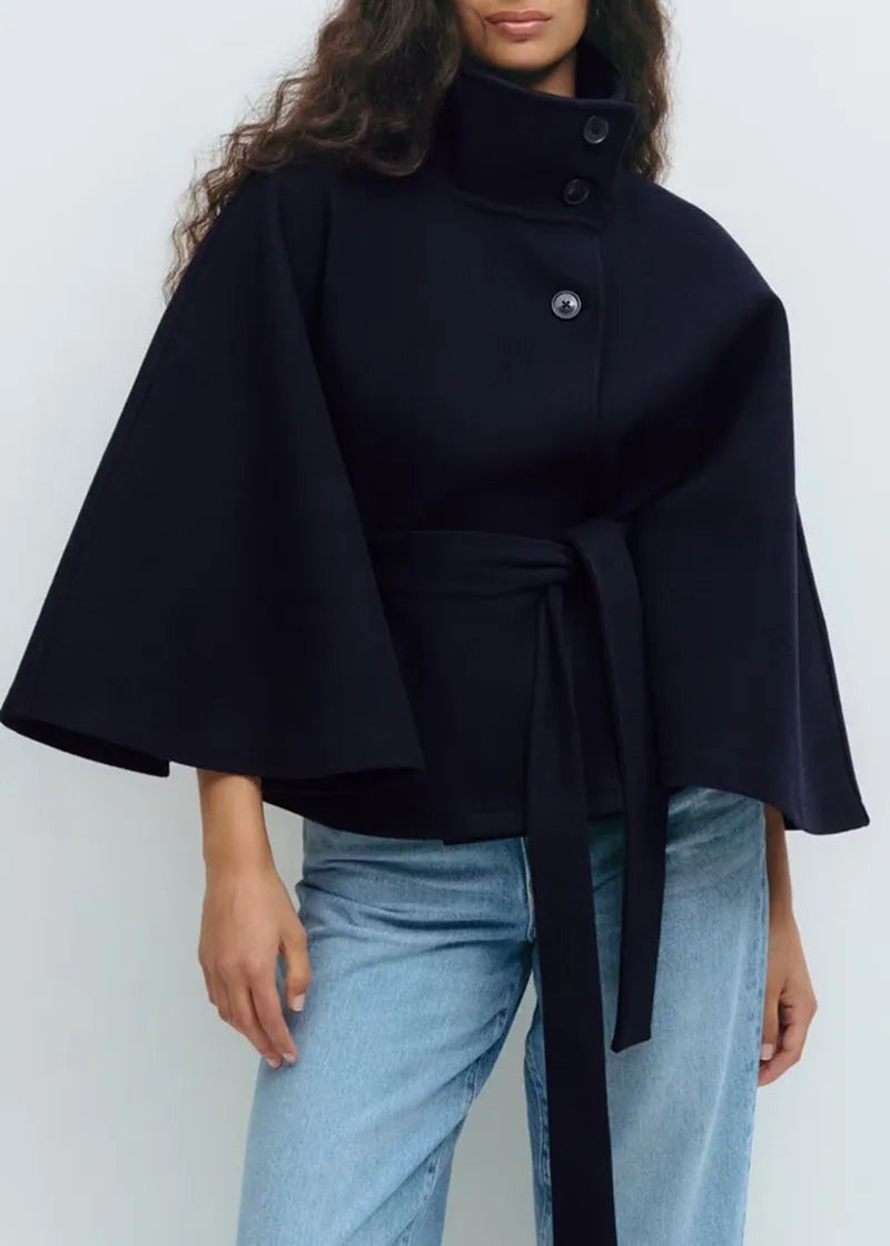 Capa de Paño con Cinturón para Mujer – Cuello Alto