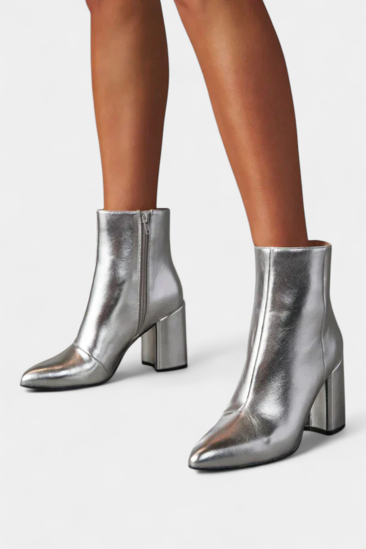 Botines Metalizados de Punta Afilada para Mujer – Plateado